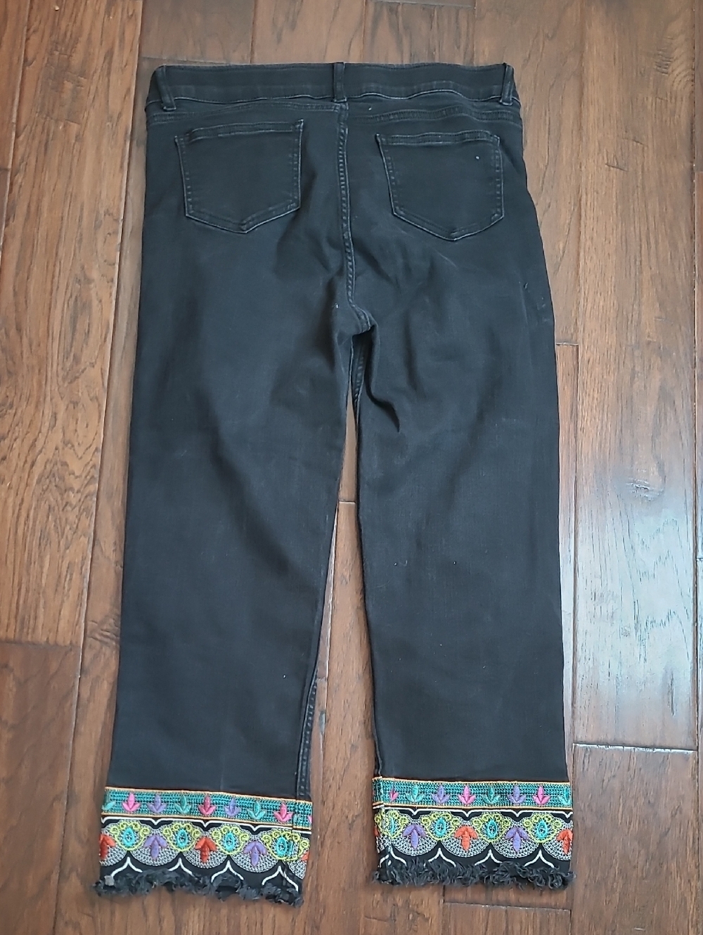 Rafaella Black Cropped Jeans with Colorful Embroidered Fringe Cuffs size 12 - Picture 2 of 9